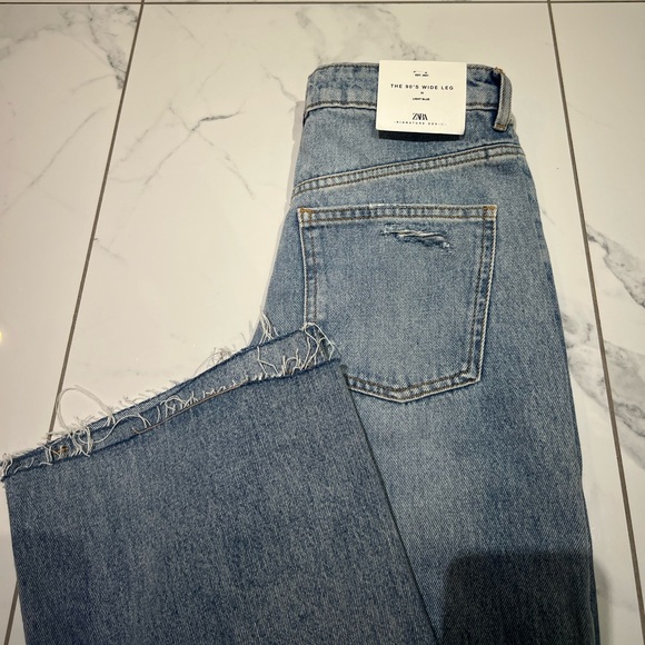 Zara The 90s Wide Leg Jean - Picture 2 of 5